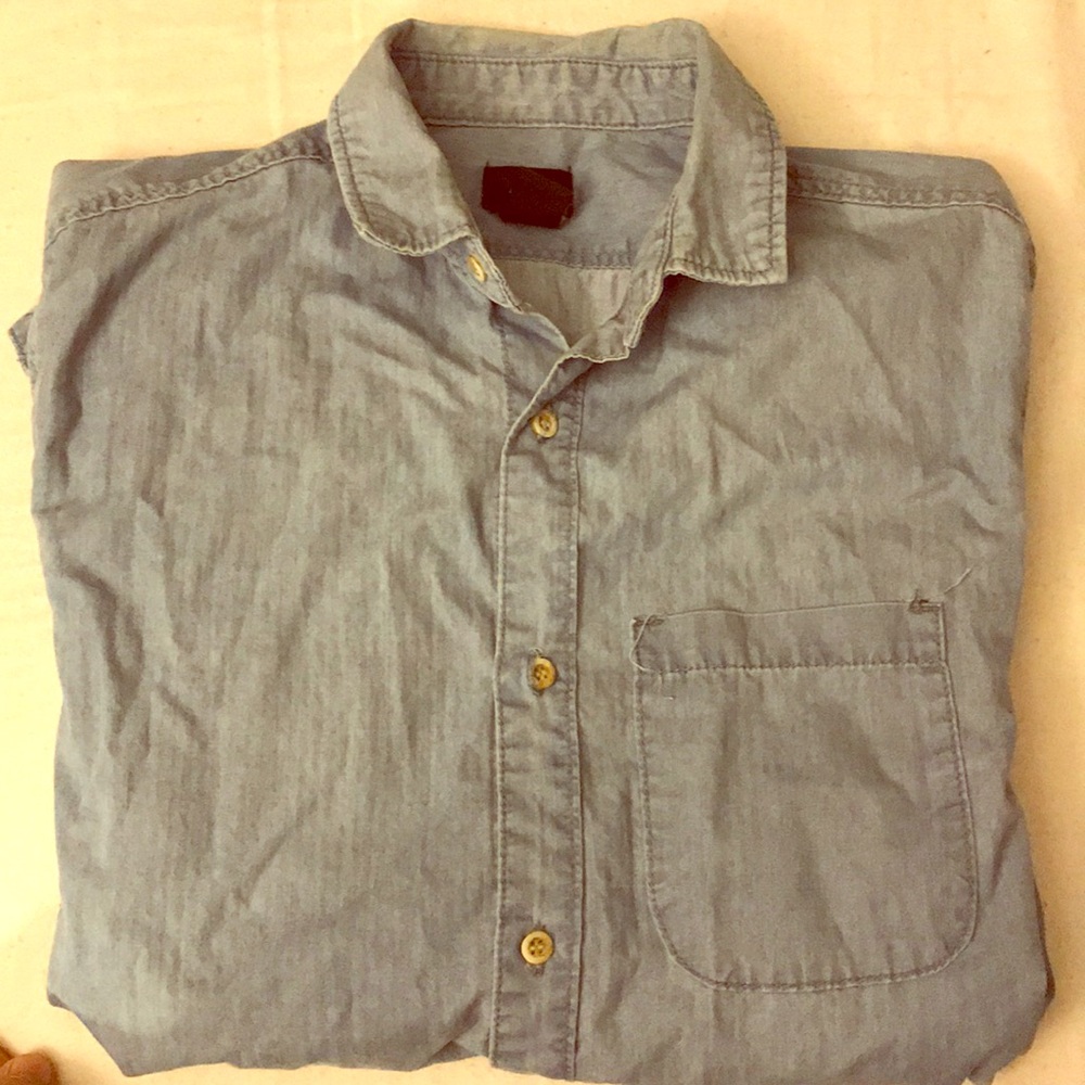 H&M Light Denim Button Up Size S